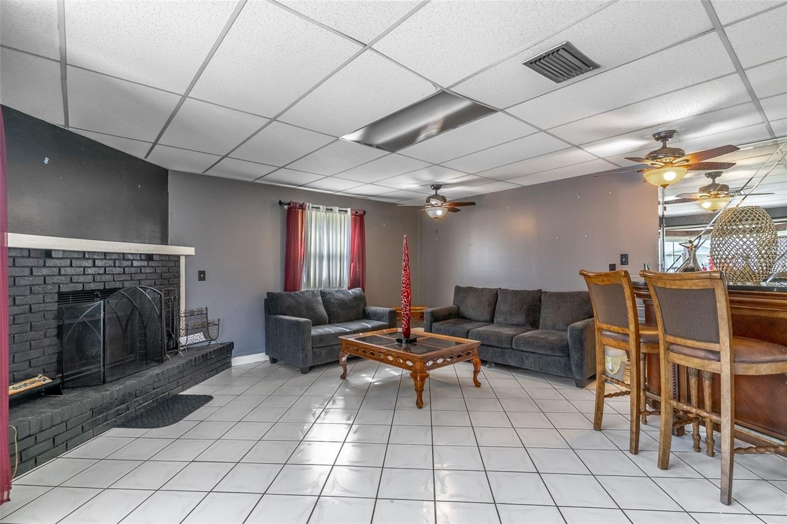 3226 KELVINGTON DRIVE