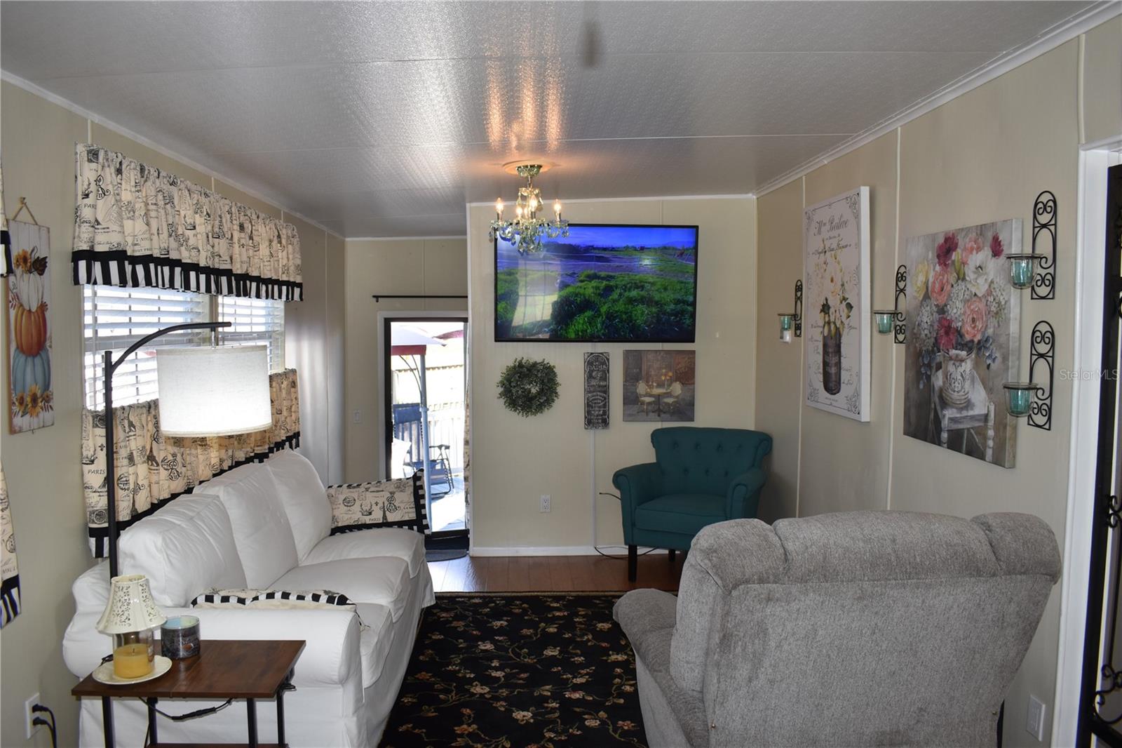 OUTDOOR RESORTS AT ORLANDO - Residential