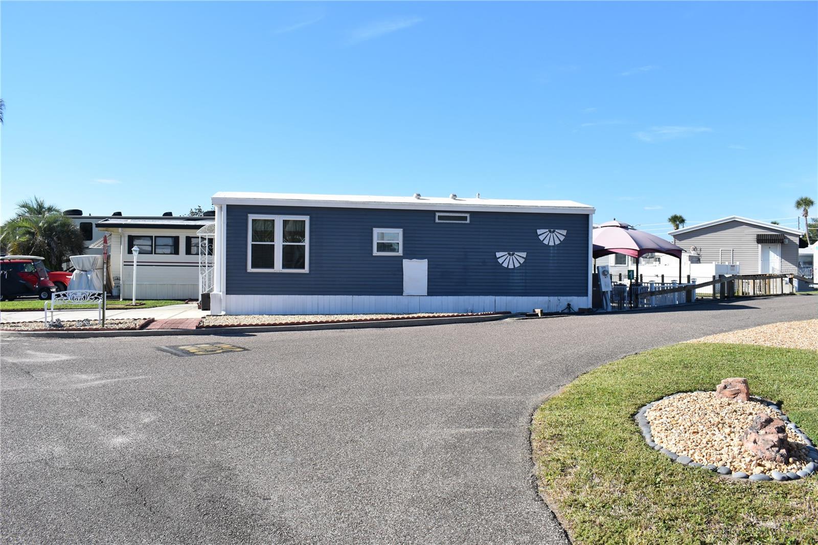 OUTDOOR RESORTS AT ORLANDO - Residential