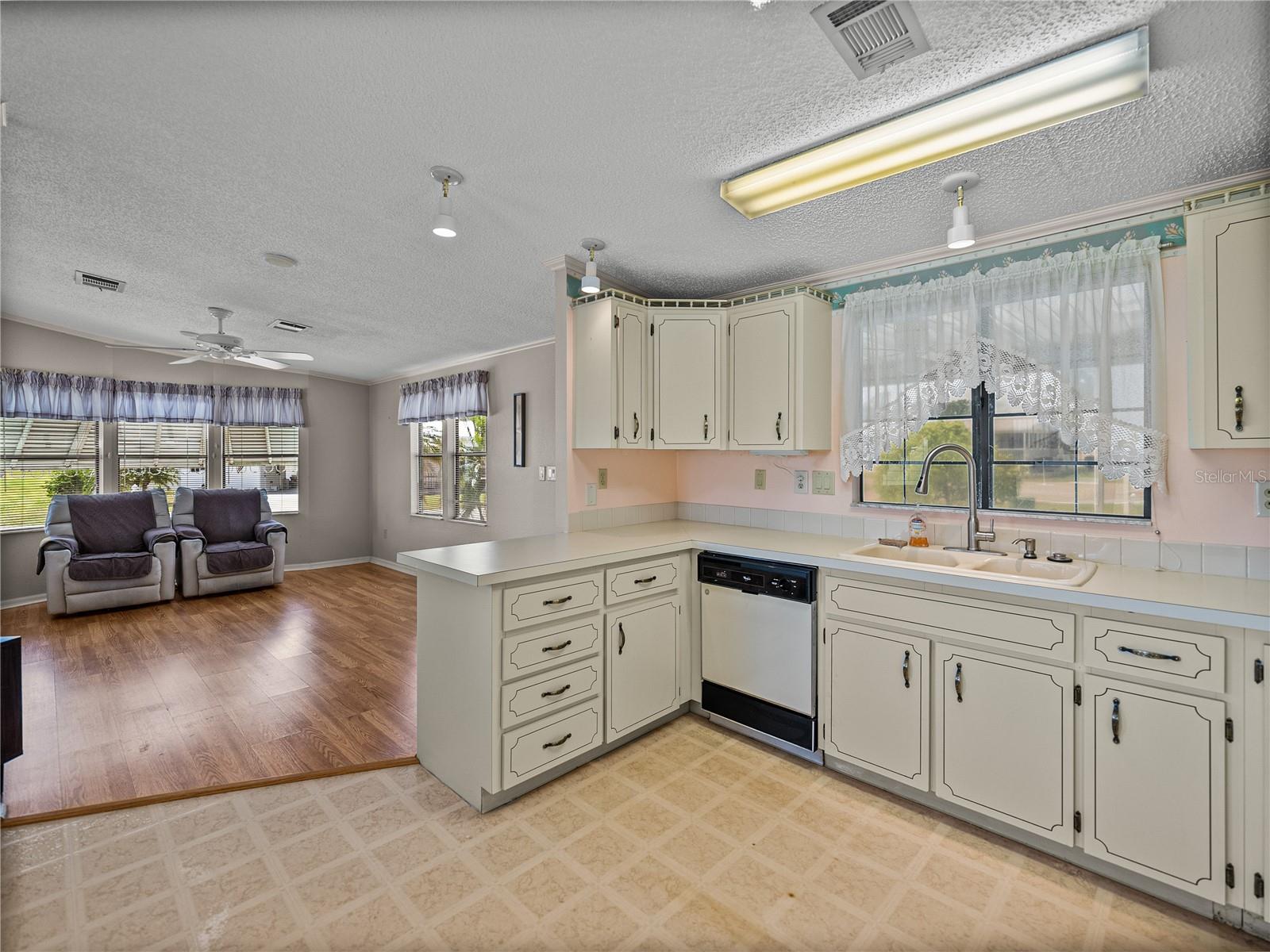 MOUNT OLIVE SHORES PH 01 - Residential