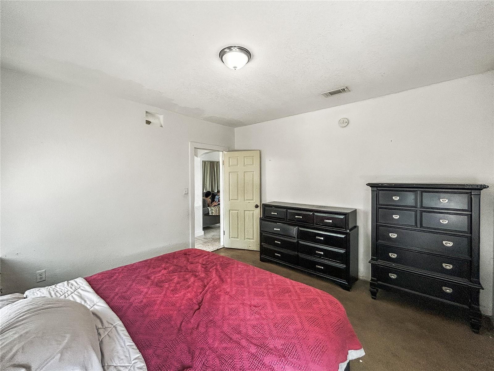 LEWIS & BURKHARD - Residential