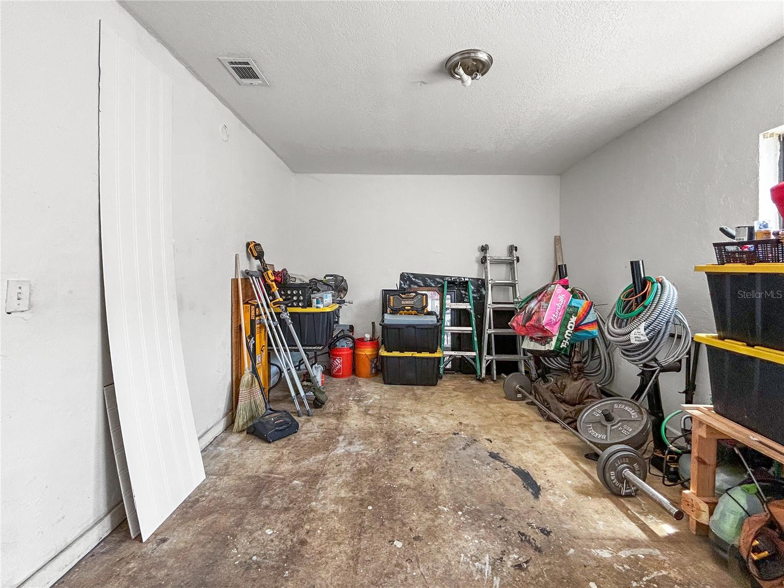 LEWIS & BURKHARD - Residential