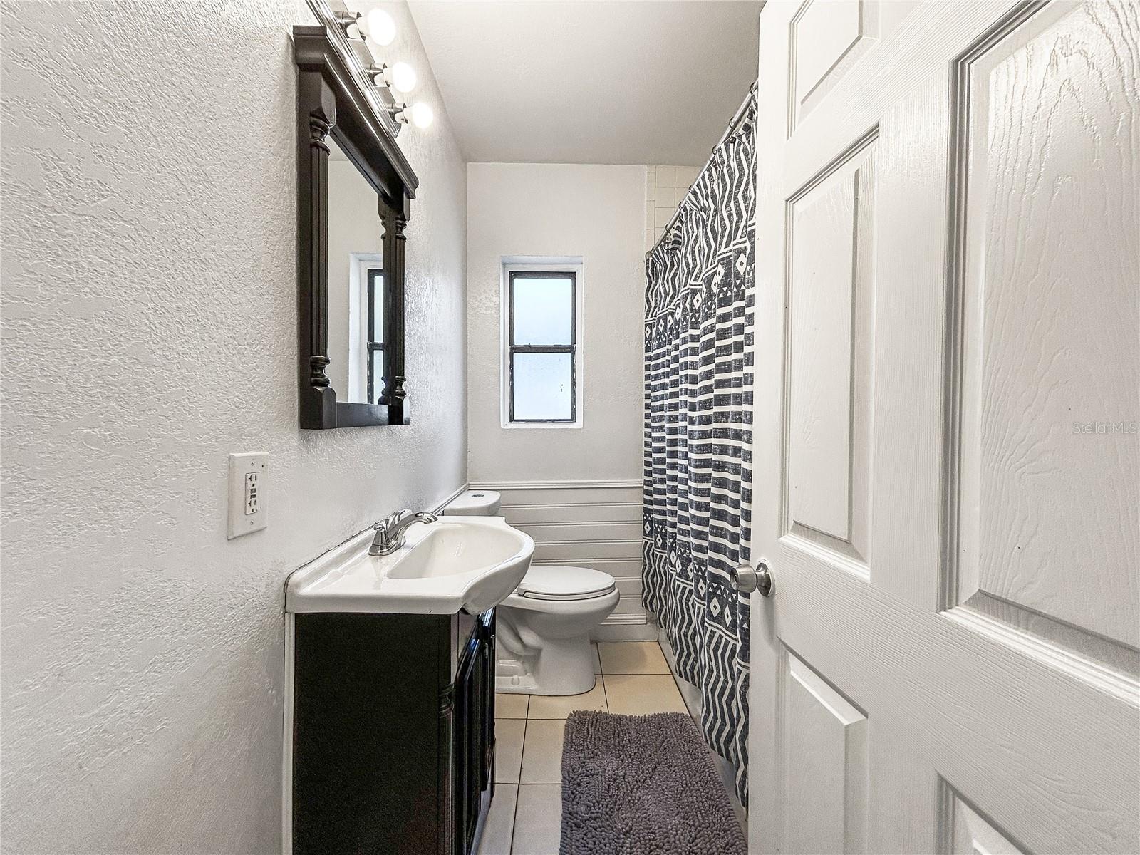 LEWIS & BURKHARD - Residential