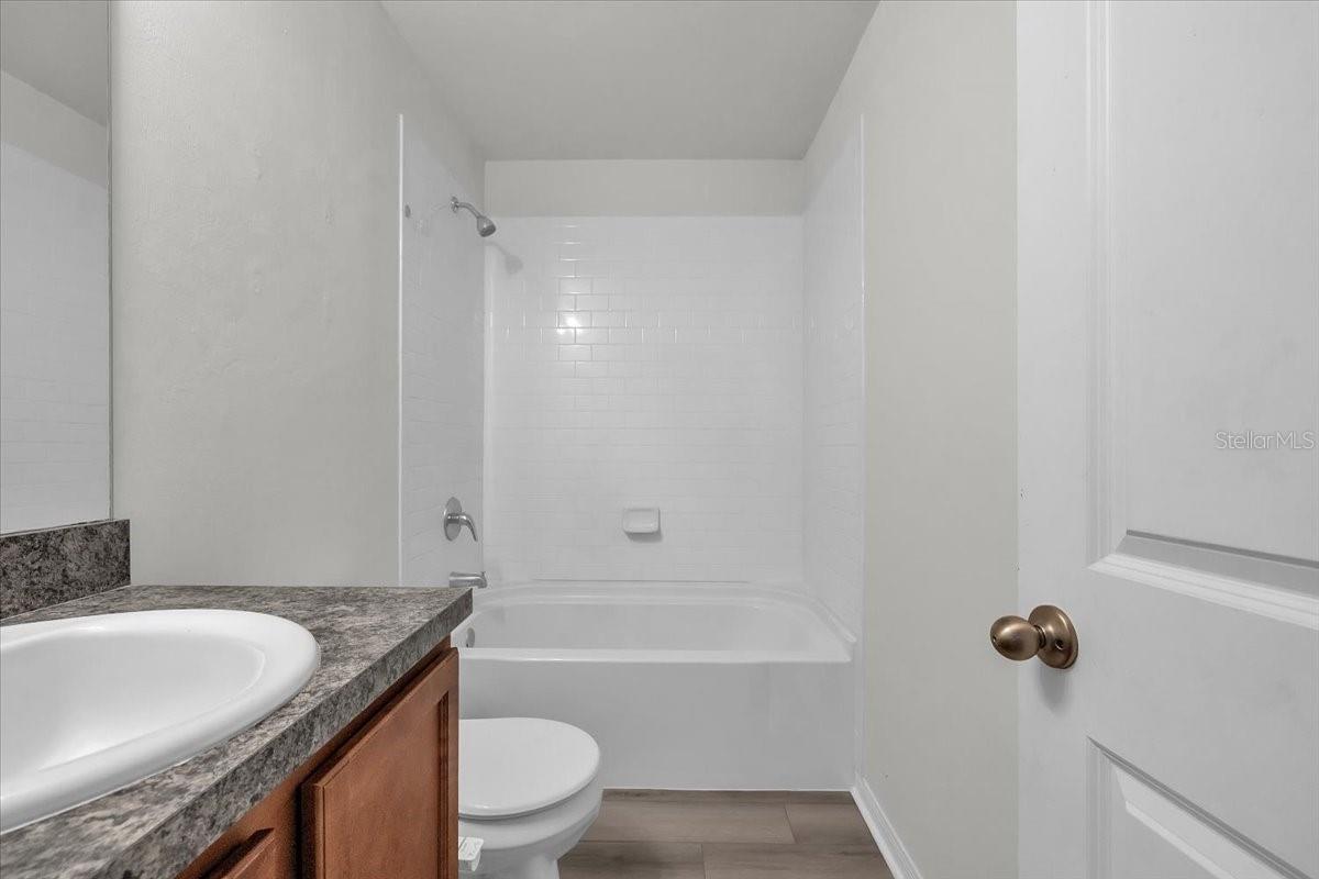 VISTANNA VILLAS - Residential