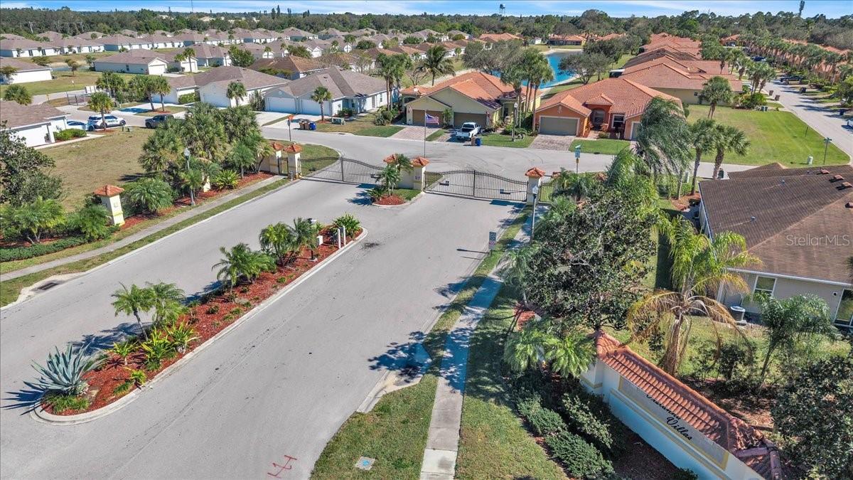 VISTANNA VILLAS - Residential