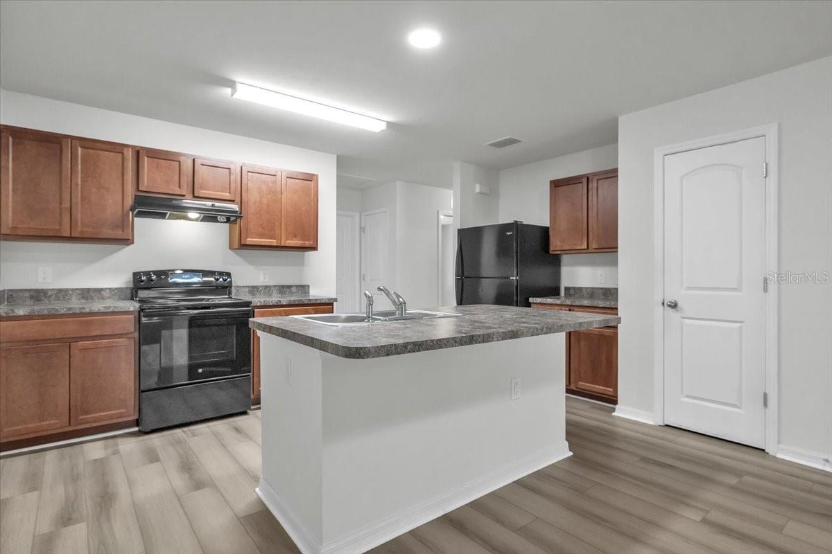 VISTANNA VILLAS - Residential