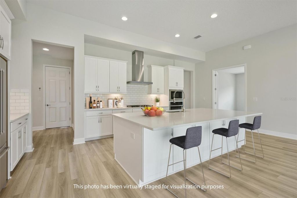 Photo of 5178 Everlong Drive, Apollo Beach, FL 33572 (MLS # TB8397414)