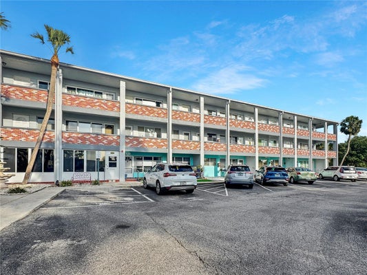 4300 58TH ST N APT 1915, KENNETH CITY, FL 33709 - Image 102439b33fe74d2c48eebc7641a1e0ff/1513629678