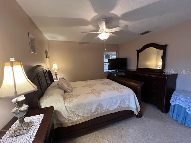 PINEWOOD VILLAGE IV - Residential Lease