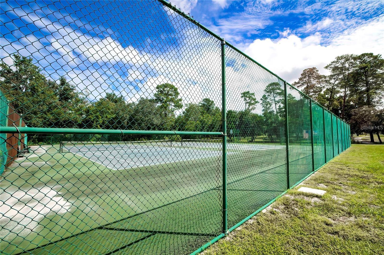 RIVER COUNTRY ESTATES - Land