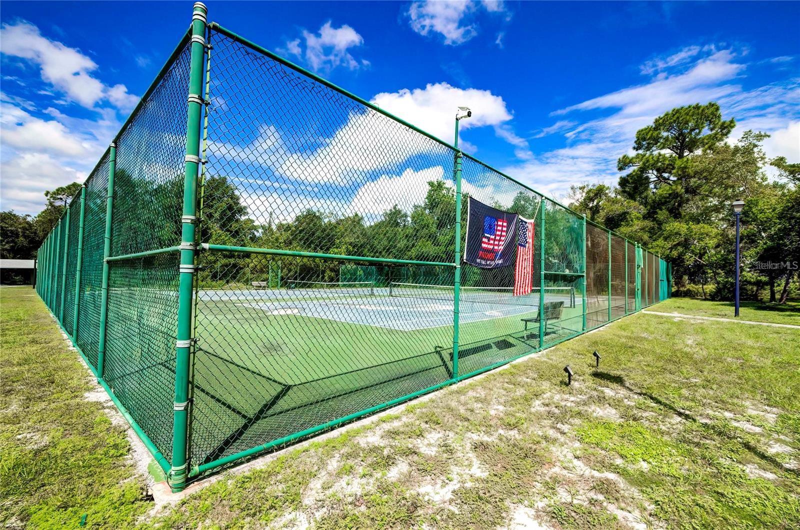 RIVER COUNTRY ESTATES - Land