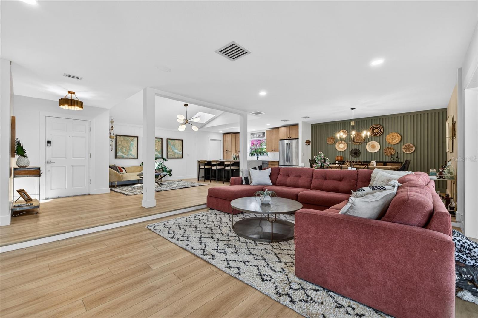 BAY CREST PARK UNIT 19 - Residential