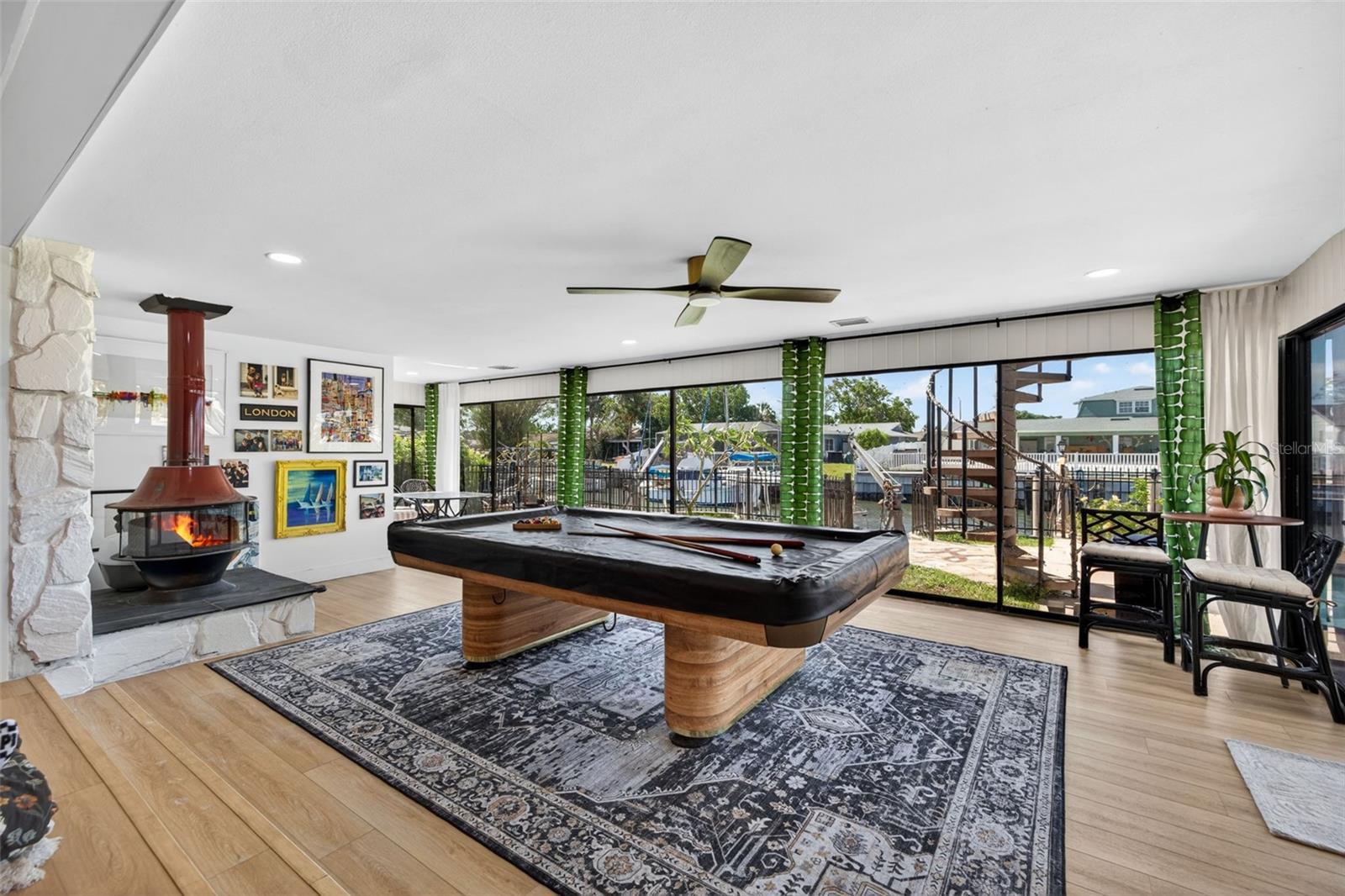 BAY CREST PARK UNIT 19 - Residential