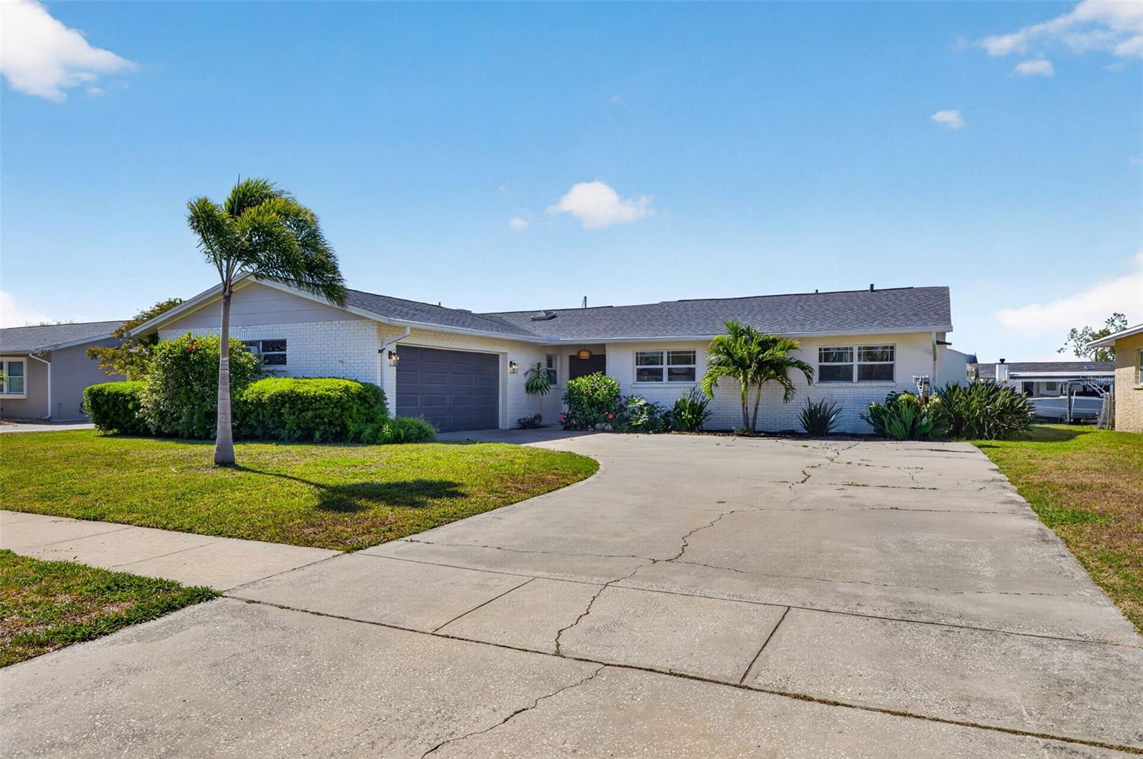 BAY CREST PARK UNIT 19 - Residential