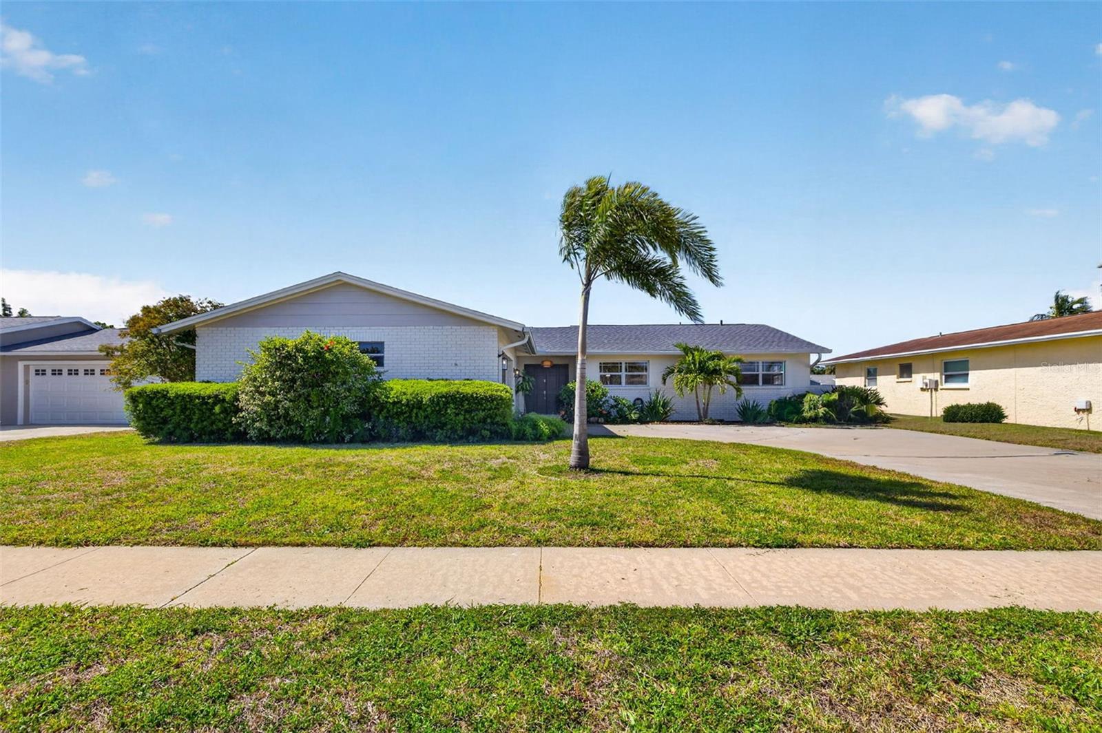 BAY CREST PARK UNIT 19 - Residential
