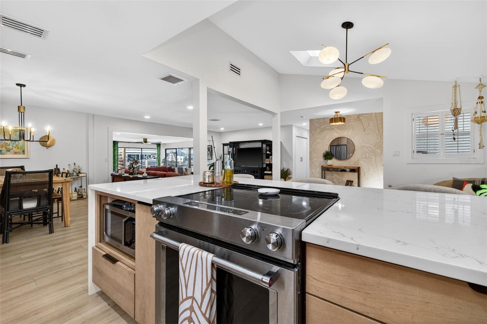 BAY CREST PARK UNIT 19 - Residential
