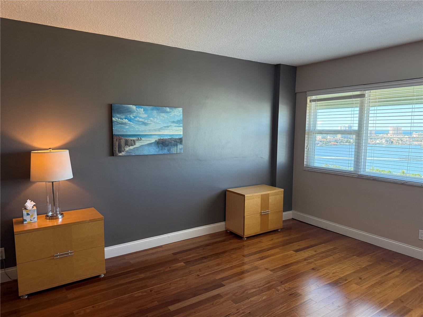 HORIZON HOUSE CO-OP - Residential