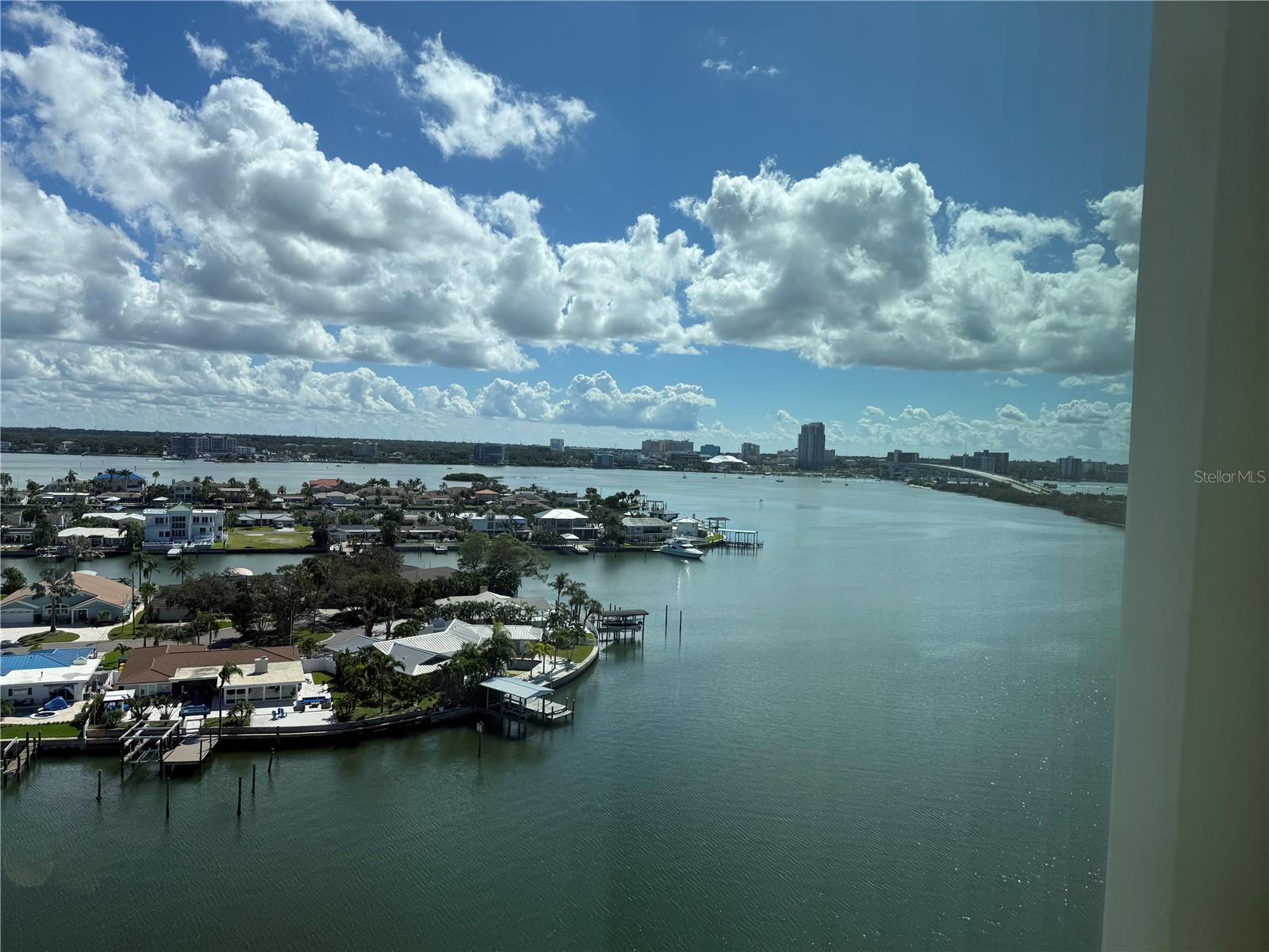 HORIZON HOUSE CO-OP - Residential