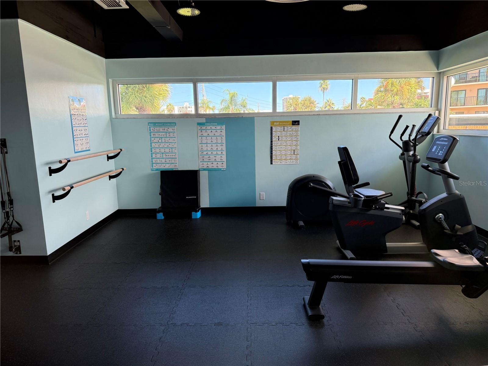 HORIZON HOUSE CO-OP - Residential