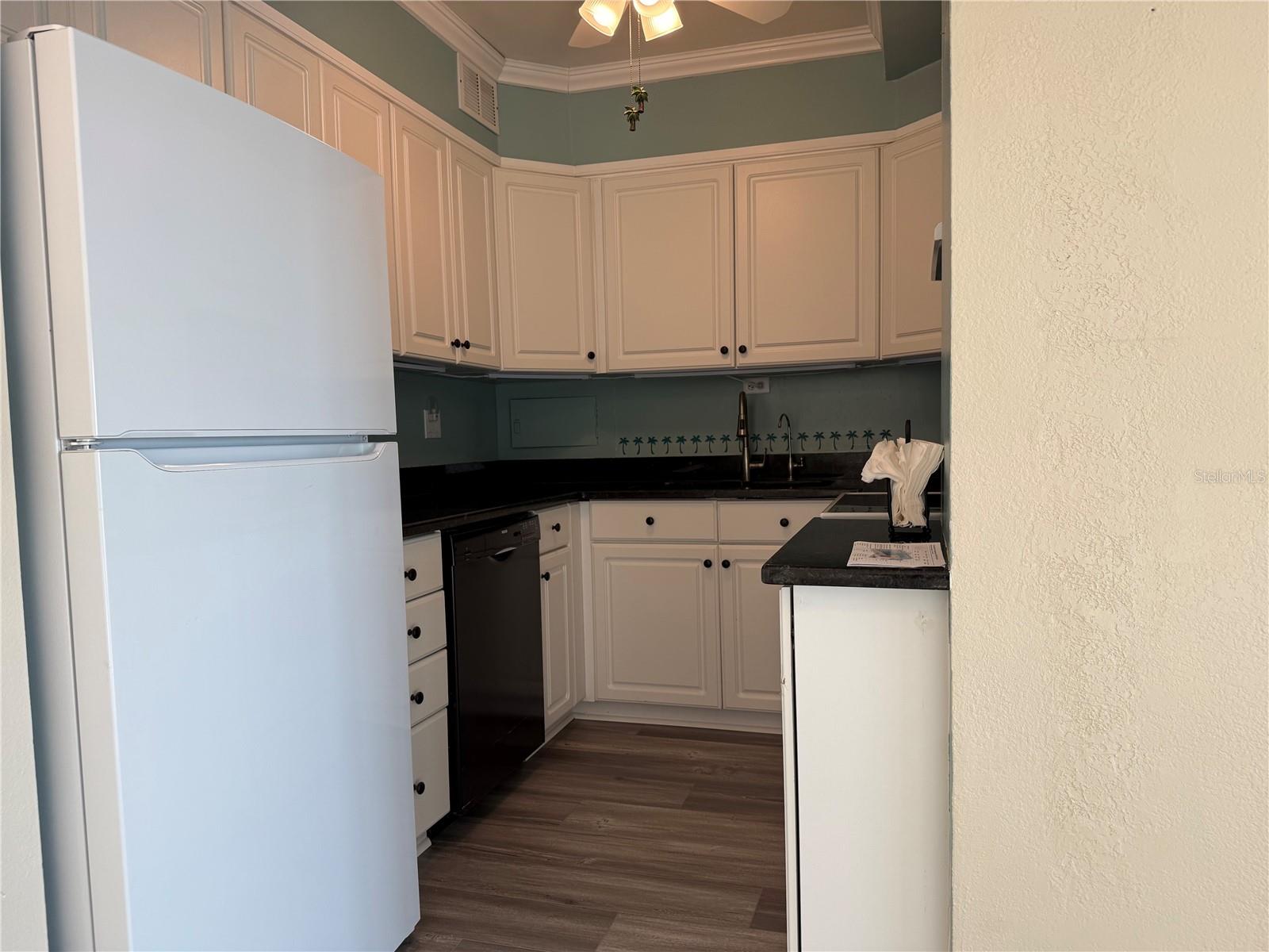 HORIZON HOUSE CO-OP - Residential