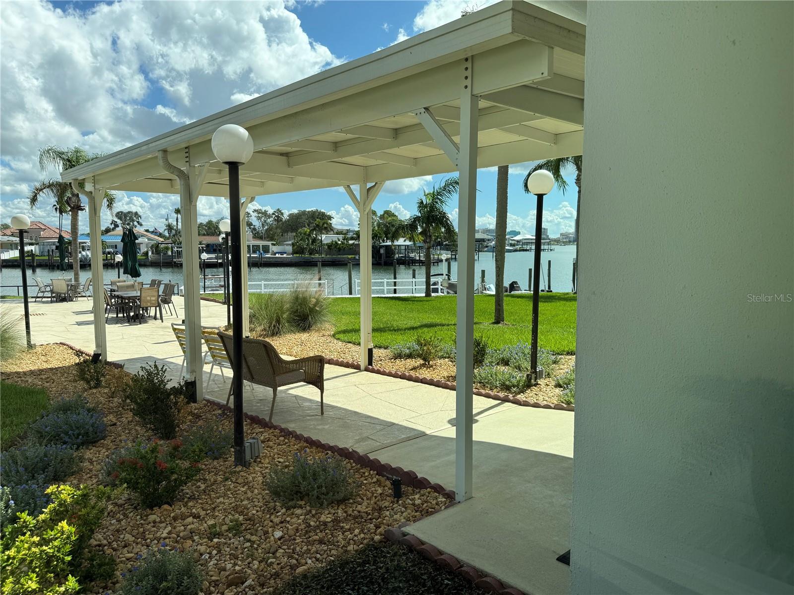 HORIZON HOUSE CO-OP - Residential