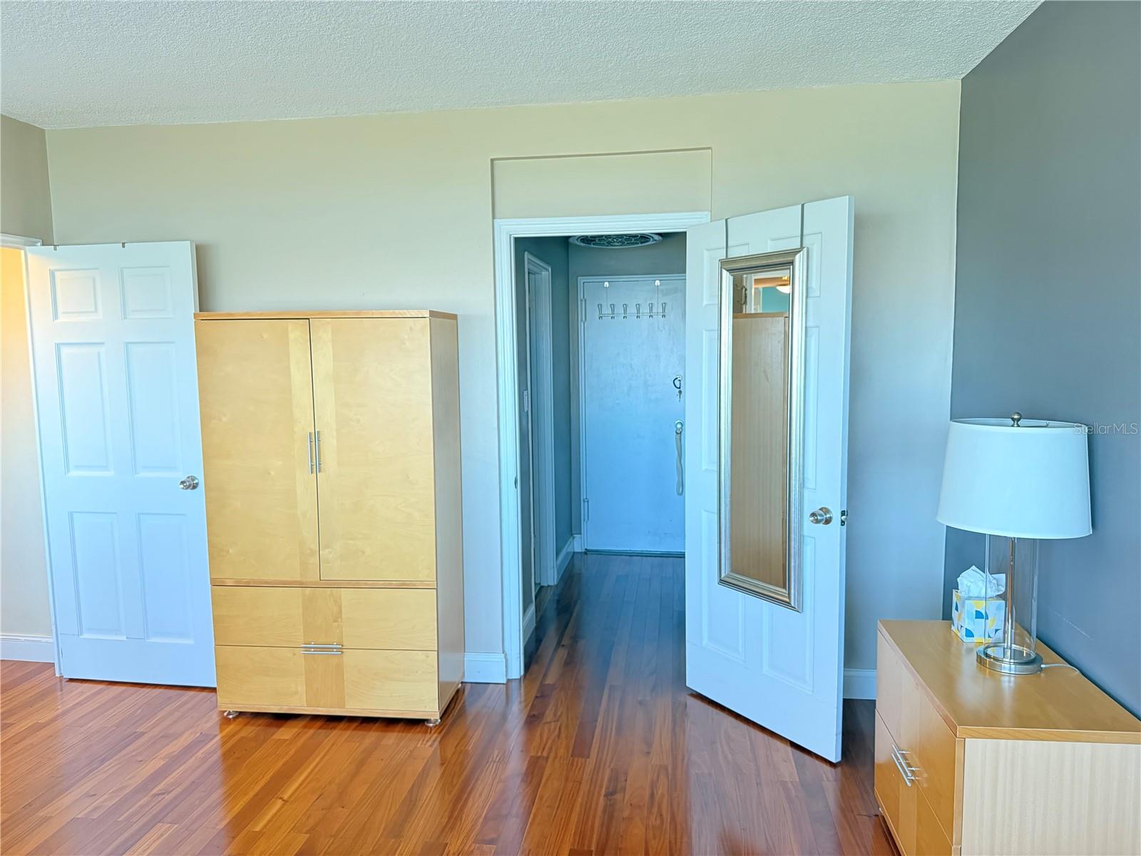 HORIZON HOUSE CO-OP - Residential