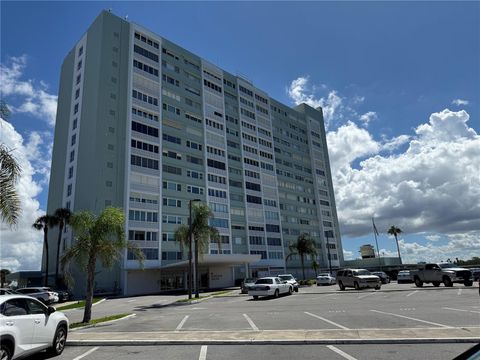 Photo of 31 Island Way #1107, Clearwater Beach, FL 33767 (MLS # TB8431602)