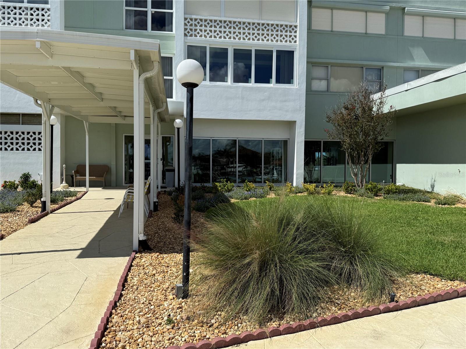 HORIZON HOUSE CO-OP - Residential