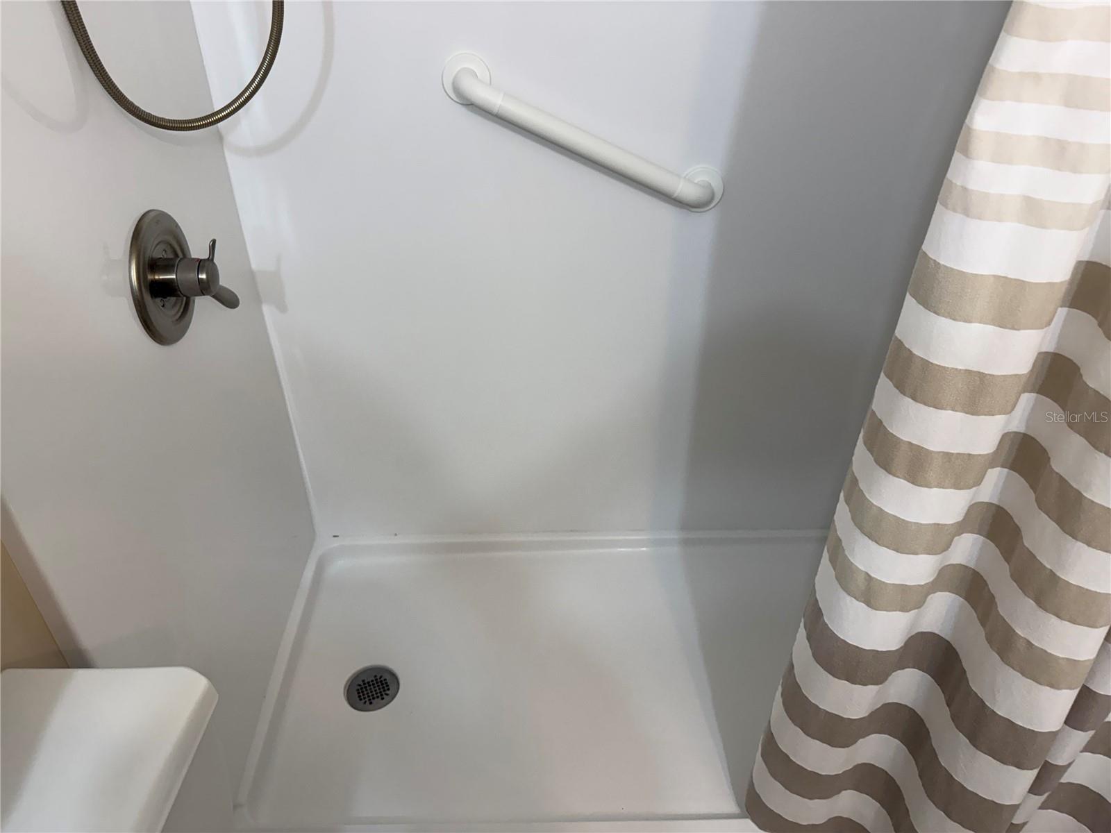 HORIZON HOUSE CO-OP - Residential