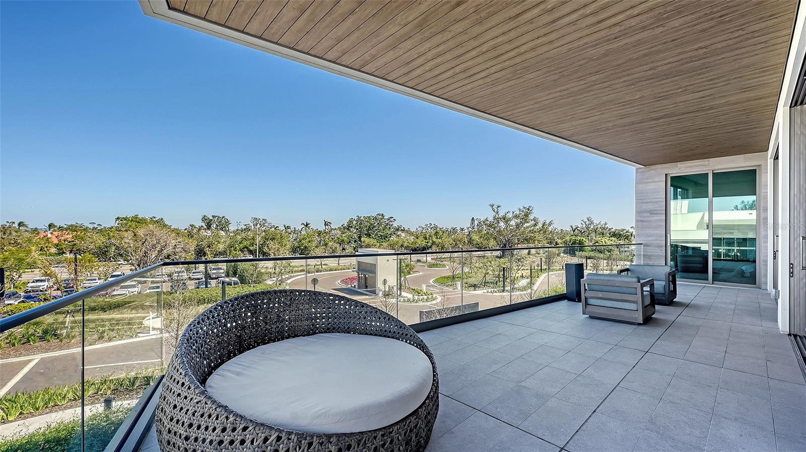 CONDOMINIUM RESIDENCES AT LONGBOAT KEY - Residential Lease