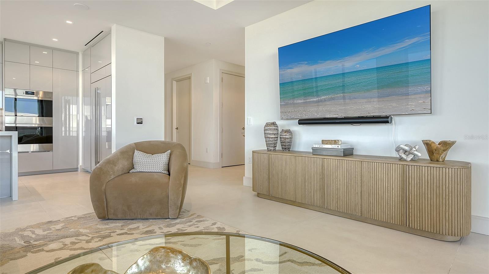 CONDOMINIUM RESIDENCES AT LONGBOAT KEY - Residential Lease