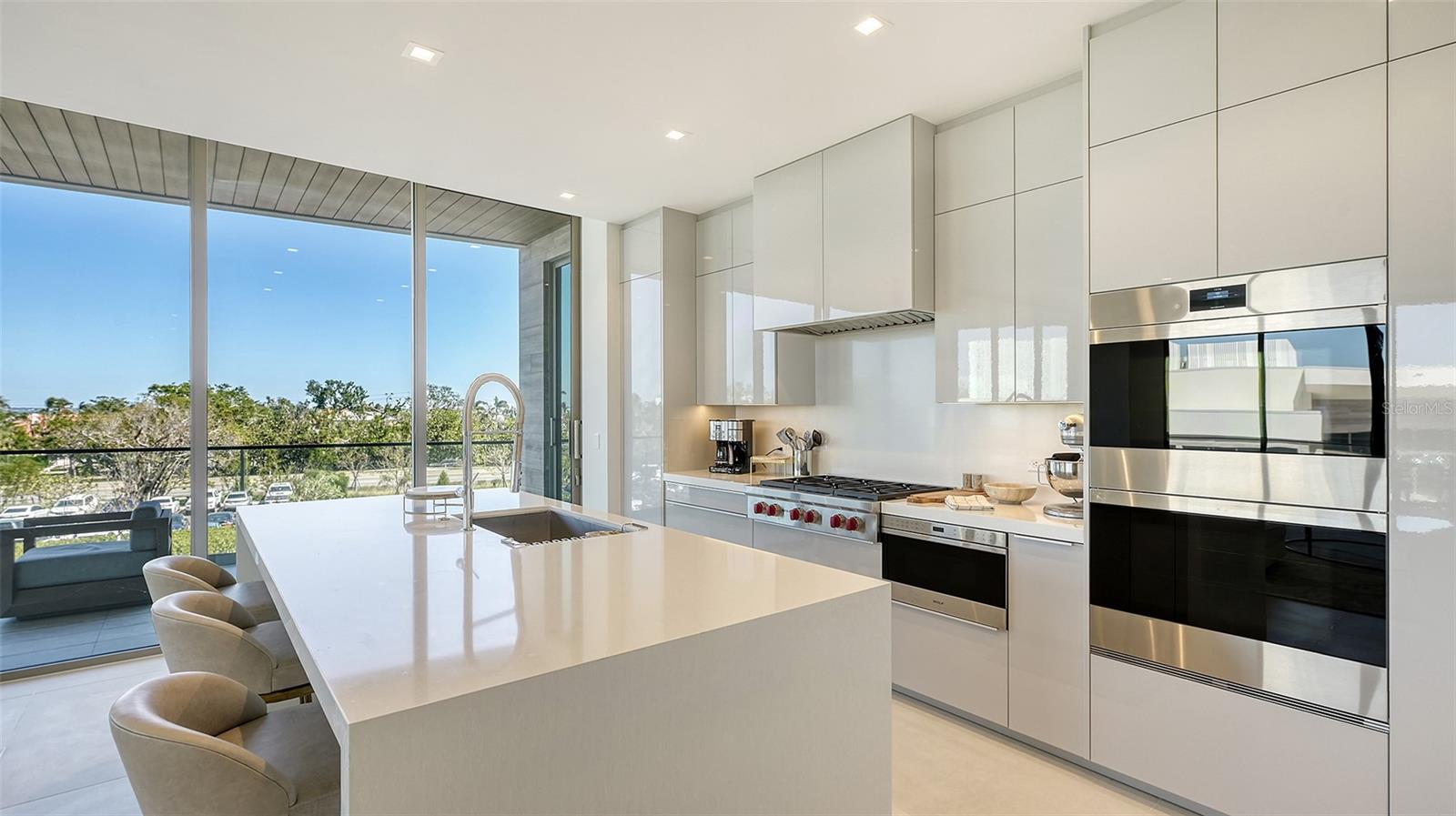 CONDOMINIUM RESIDENCES AT LONGBOAT KEY - Residential Lease