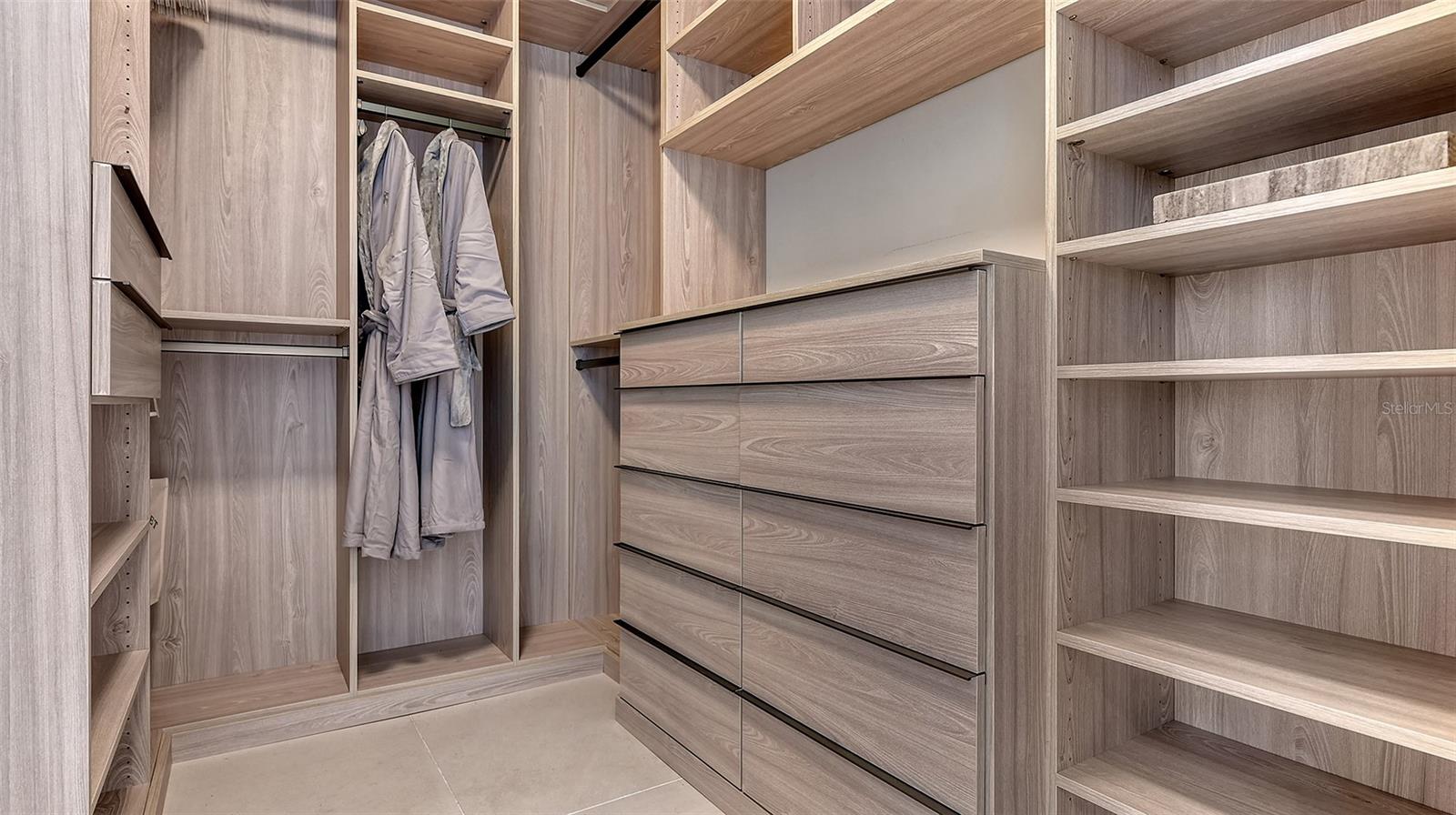 CONDOMINIUM RESIDENCES AT LONGBOAT KEY - Residential Lease