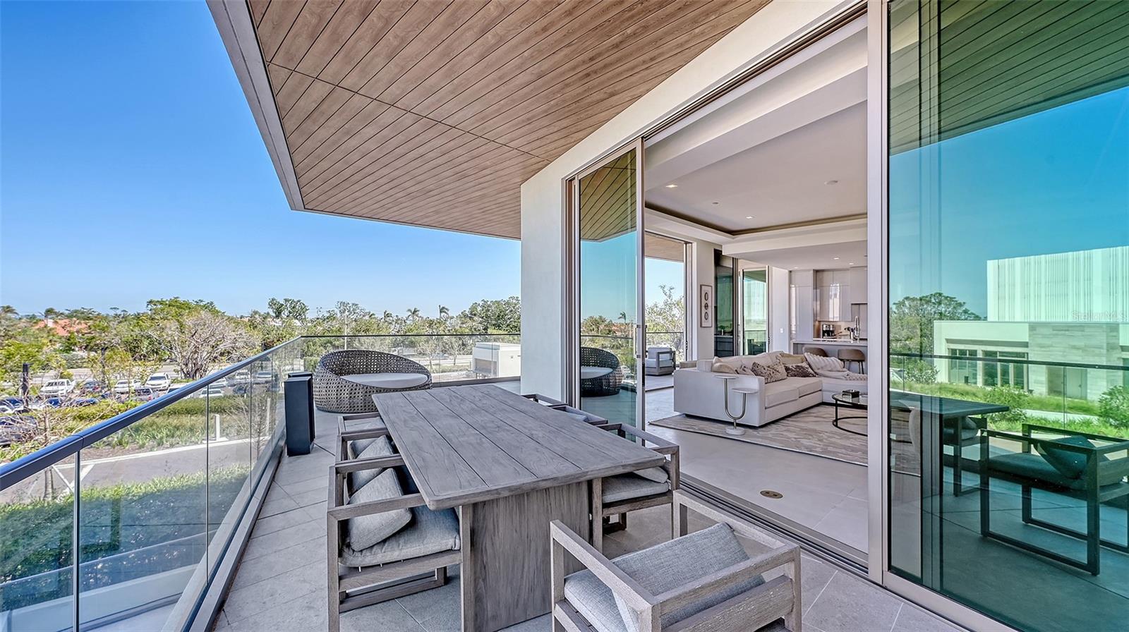 CONDOMINIUM RESIDENCES AT LONGBOAT KEY - Residential Lease