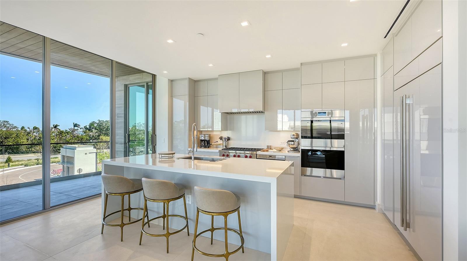 CONDOMINIUM RESIDENCES AT LONGBOAT KEY - Residential Lease