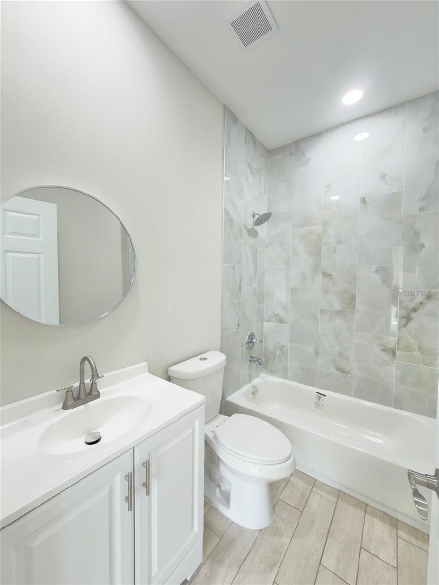 WESTERN TERRACE - Residential