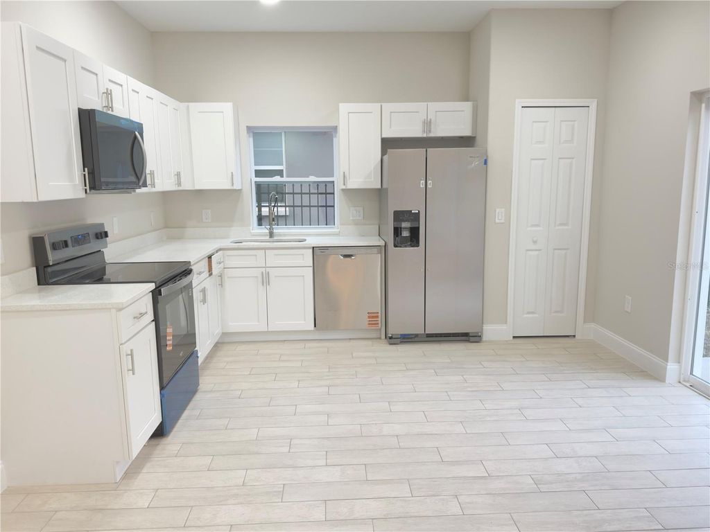 Photo of 741 S Lee Avenue, Orlando, FL 32805 (MLS # O6392848)