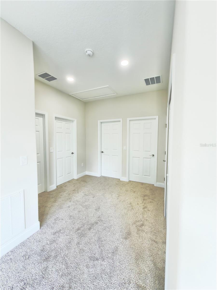 WESTERN TERRACE - Residential