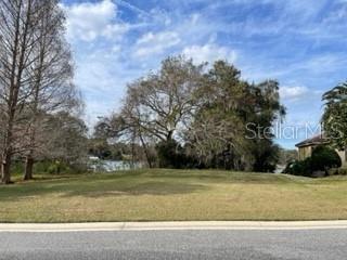 413 W BLUE WATER EDGE DRIVE