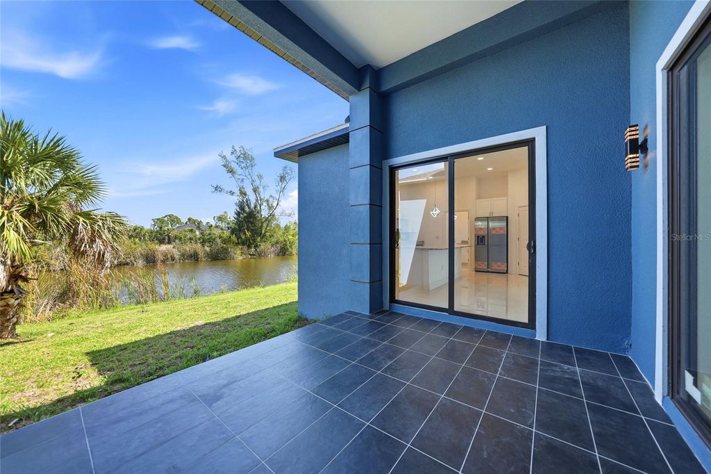 Photo of 15096 Lakeland Circle, Port Charlotte, FL 33981 (MLS # D6147092)