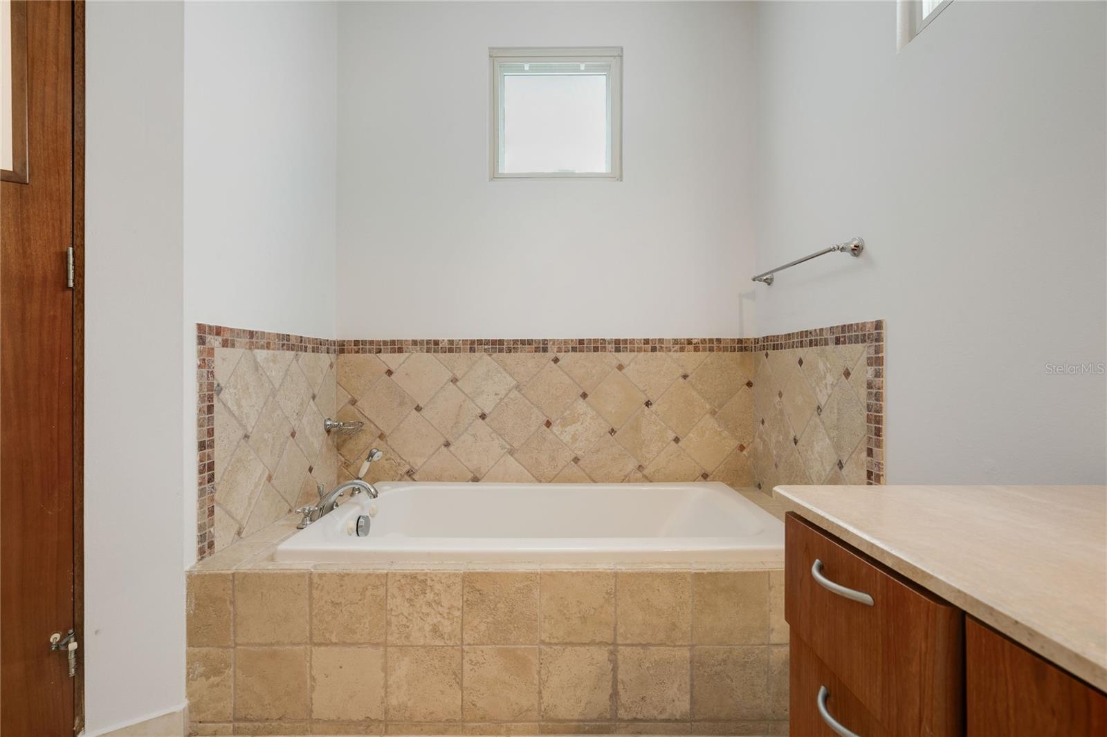 MARALAGO - Residential Lease