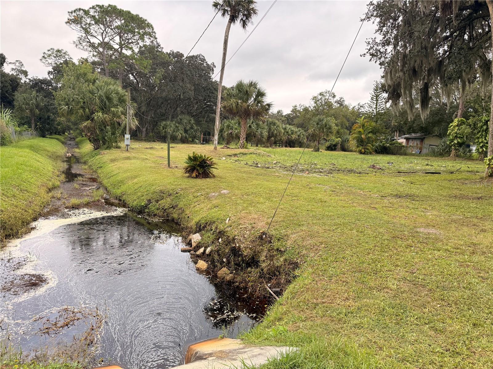 CHRISTMAS PARK FIRST ADD - Land