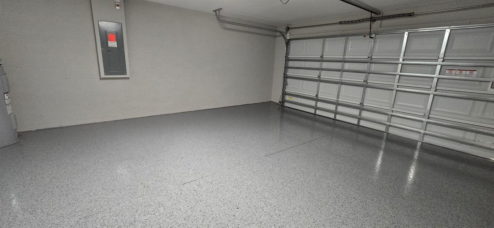 SILVER SPRINGS SHORES - Residential Lease