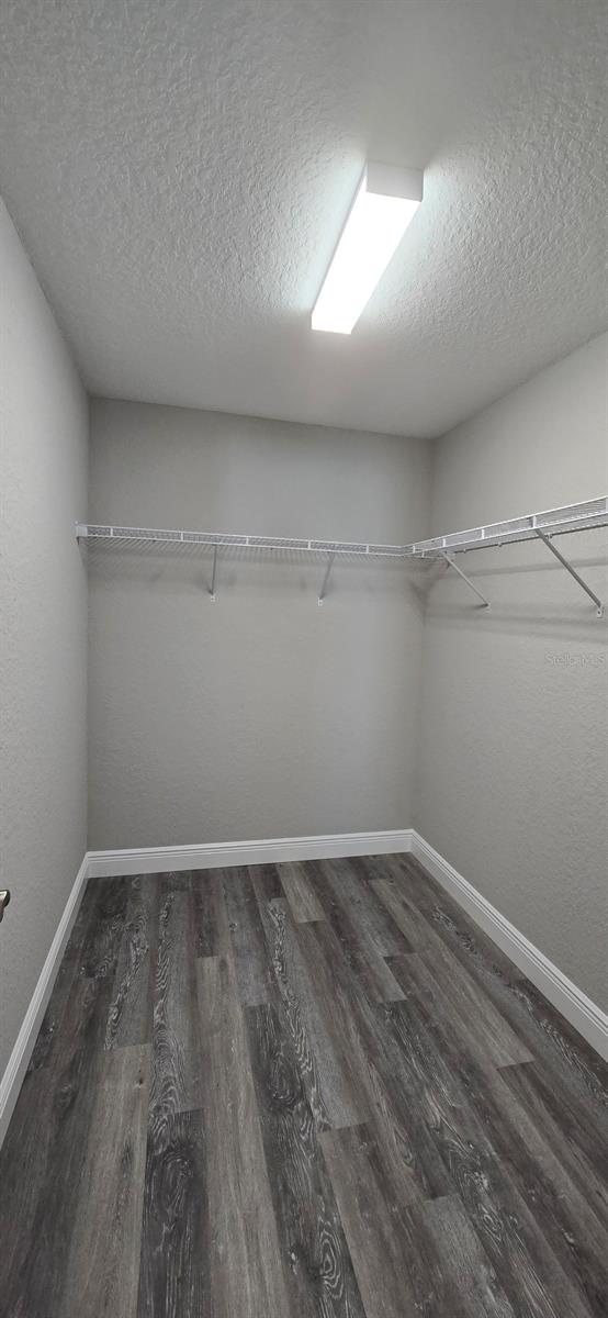 SILVER SPRINGS SHORES - Residential Lease