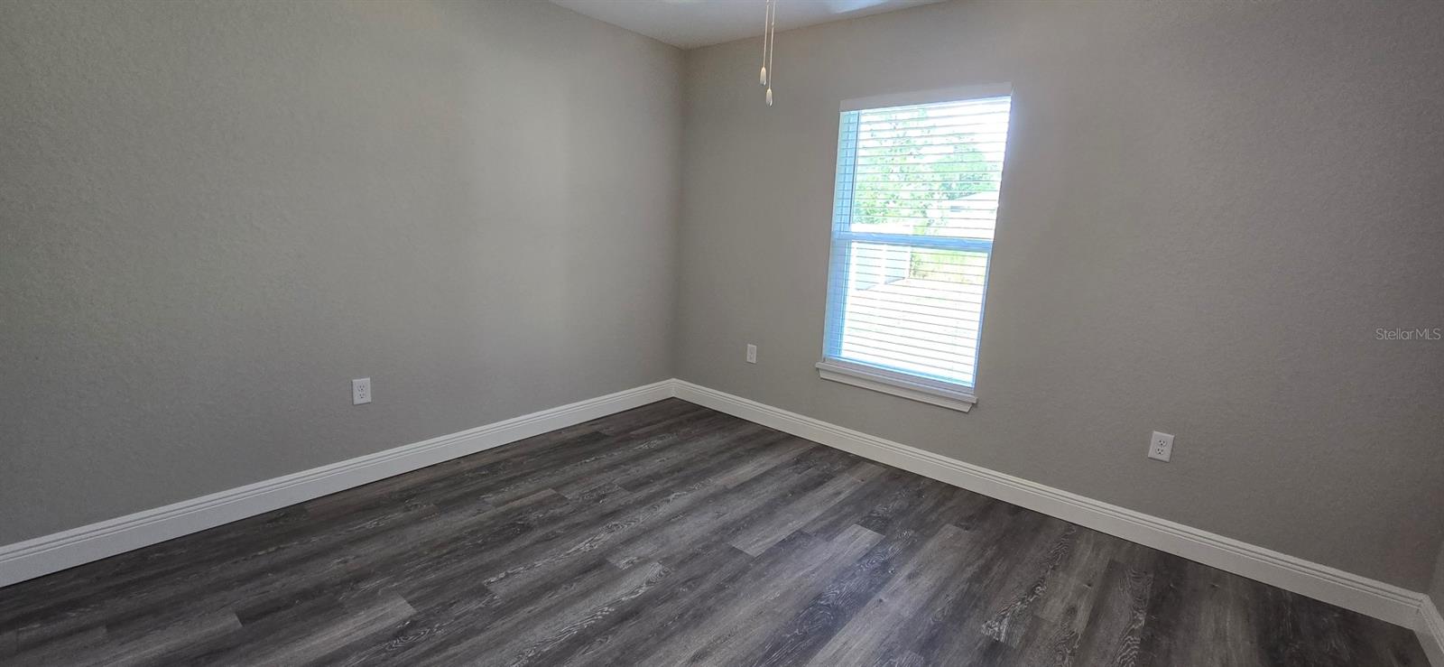 SILVER SPRINGS SHORES - Residential Lease