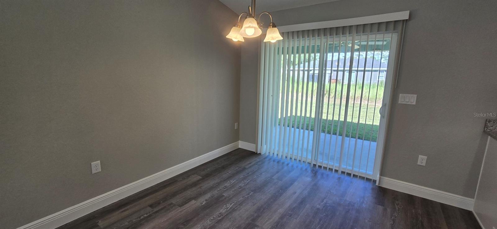 SILVER SPRINGS SHORES - Residential Lease