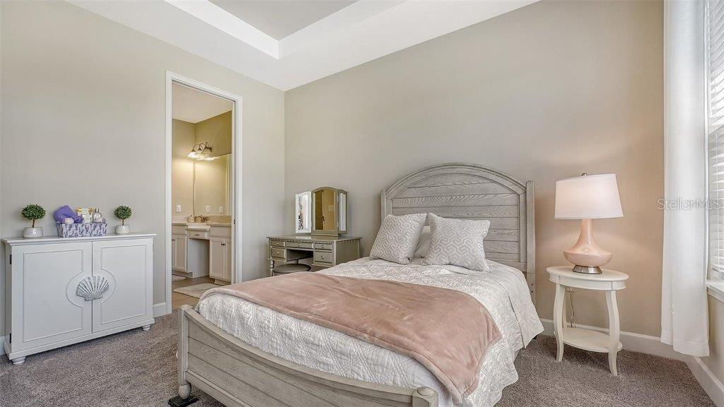 AZARIO ESPLANADE - Residential