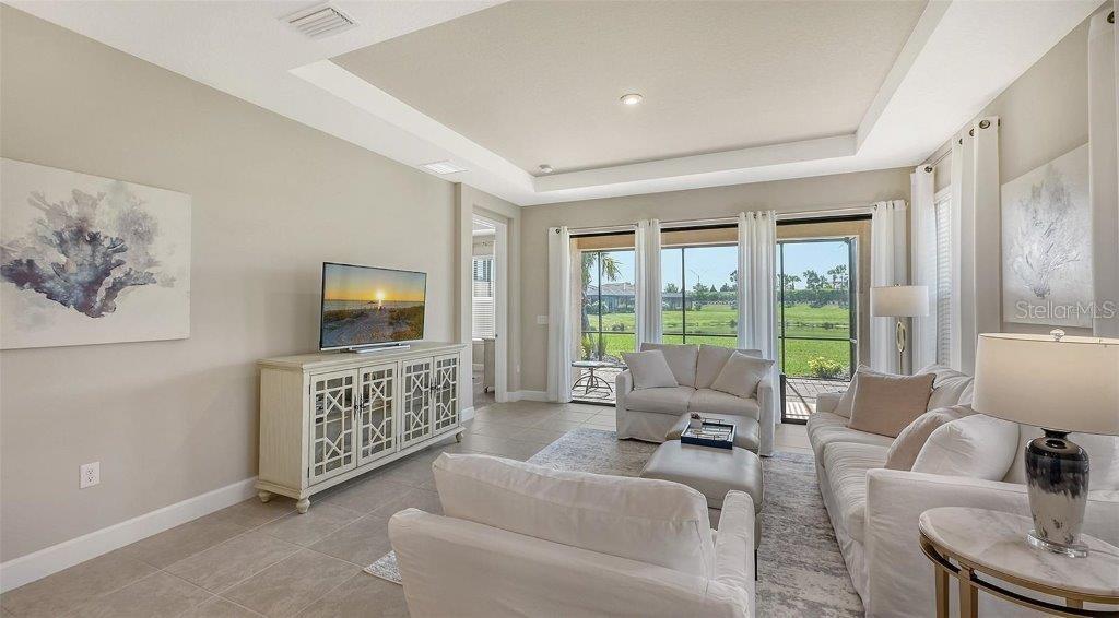 AZARIO ESPLANADE - Residential