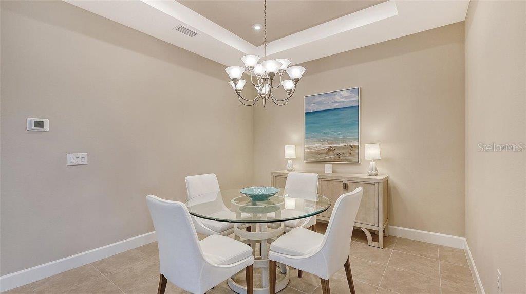 AZARIO ESPLANADE - Residential