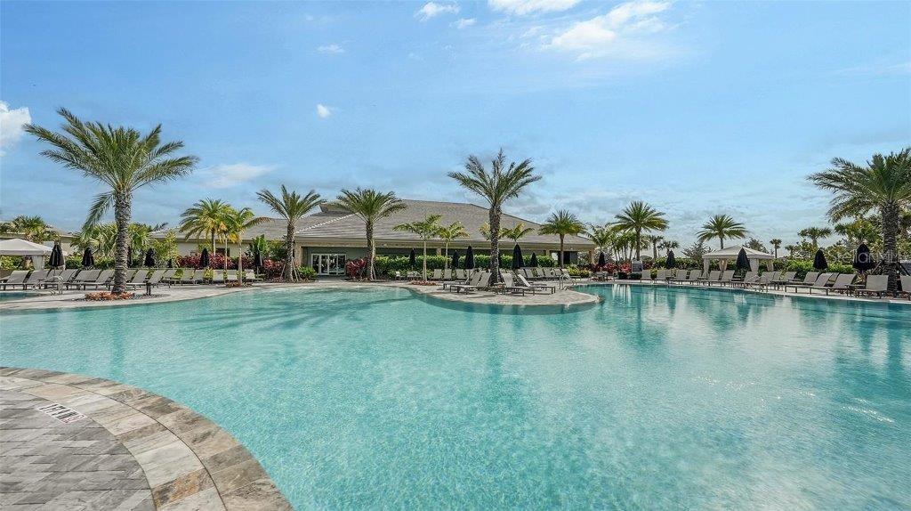 AZARIO ESPLANADE - Residential